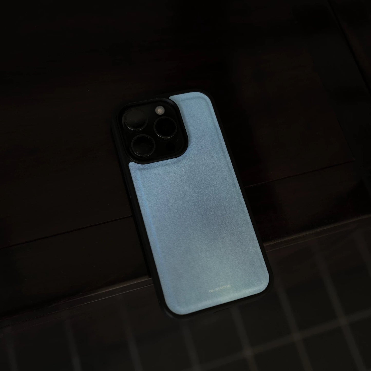iPhone Vegan Leather Light Blue