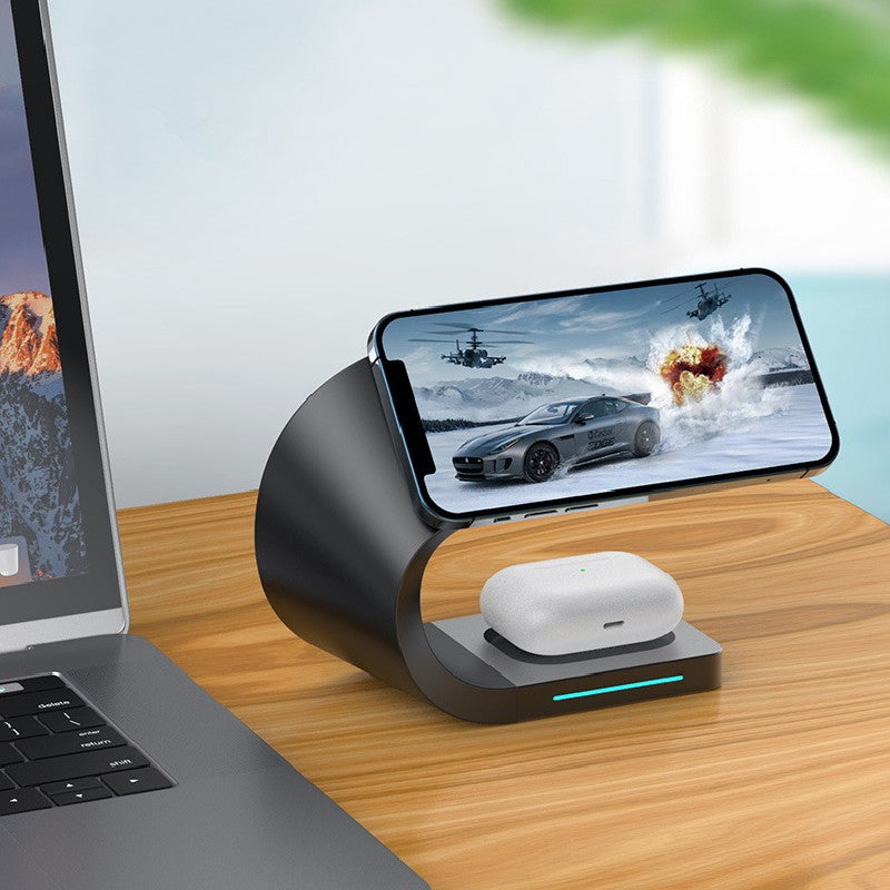 4 in 1 IPhone Family Charger Magsafe Wireless Charger for IPhone Apple Watch Airpods
