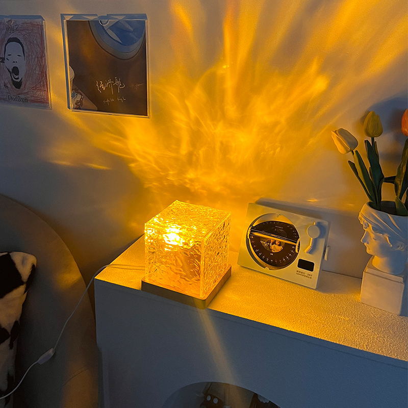 Enjoy Your Relaxing Night with This Water Ripples Night Lamp