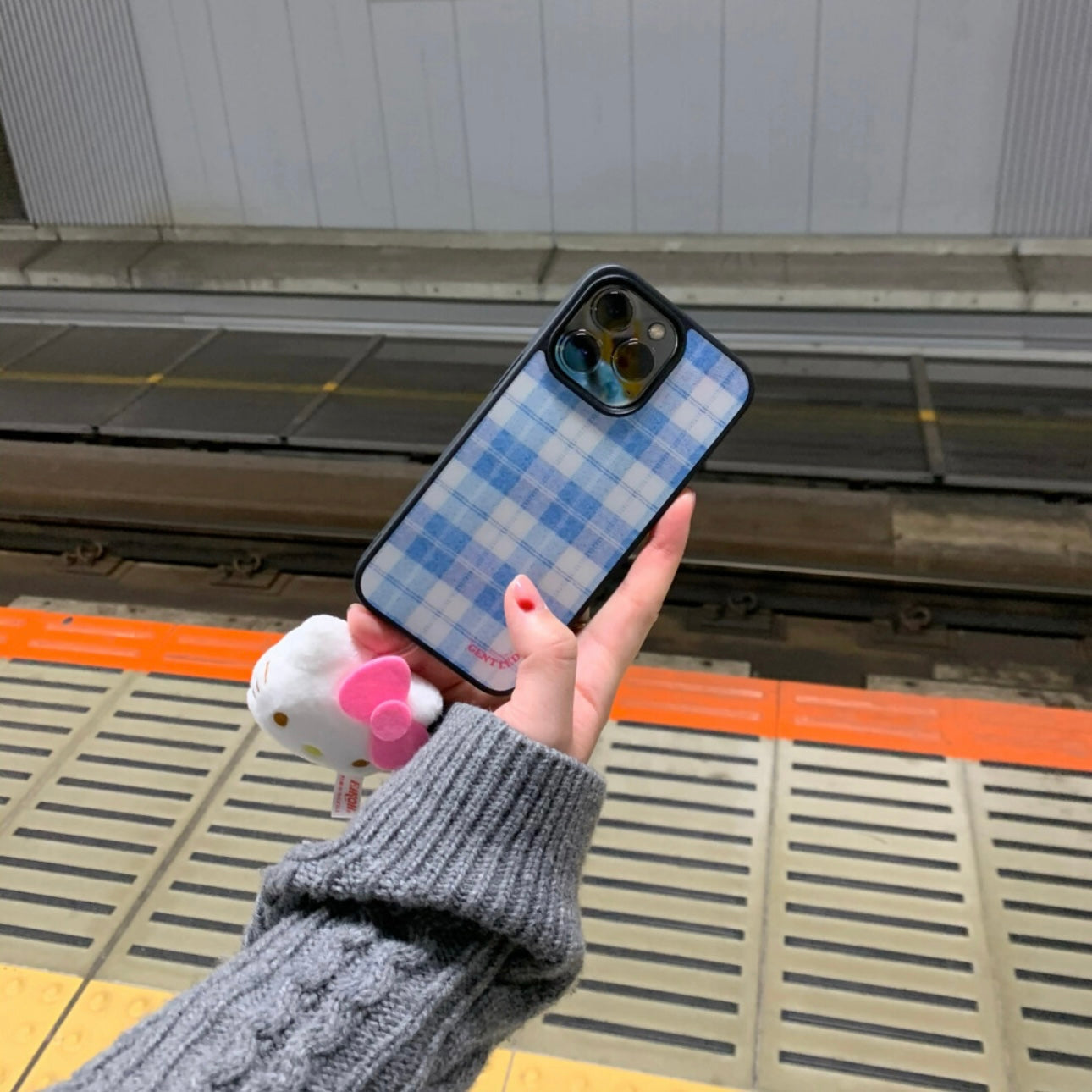 IPhone Case Blue Plaid Style