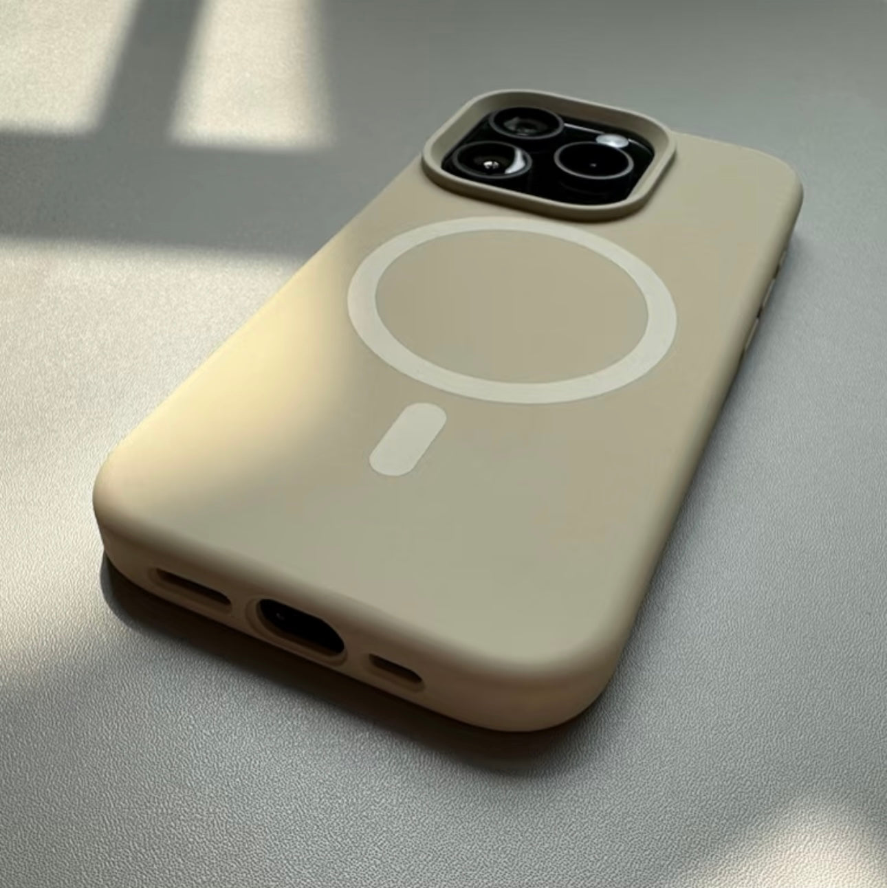 IPhone Case Silicone MagSafe