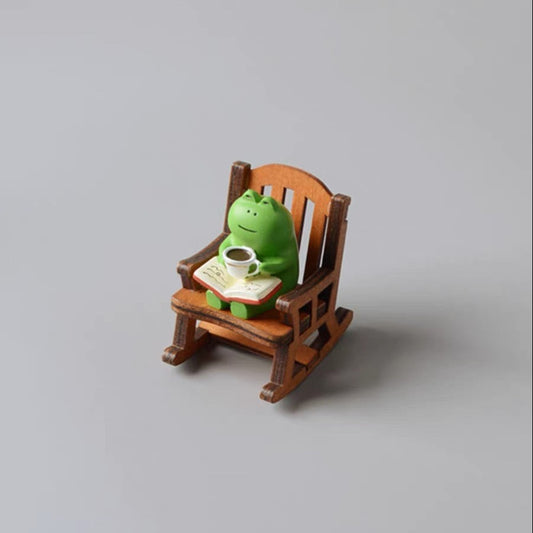 Cartoon Frog Home Accent Desk Ornament
