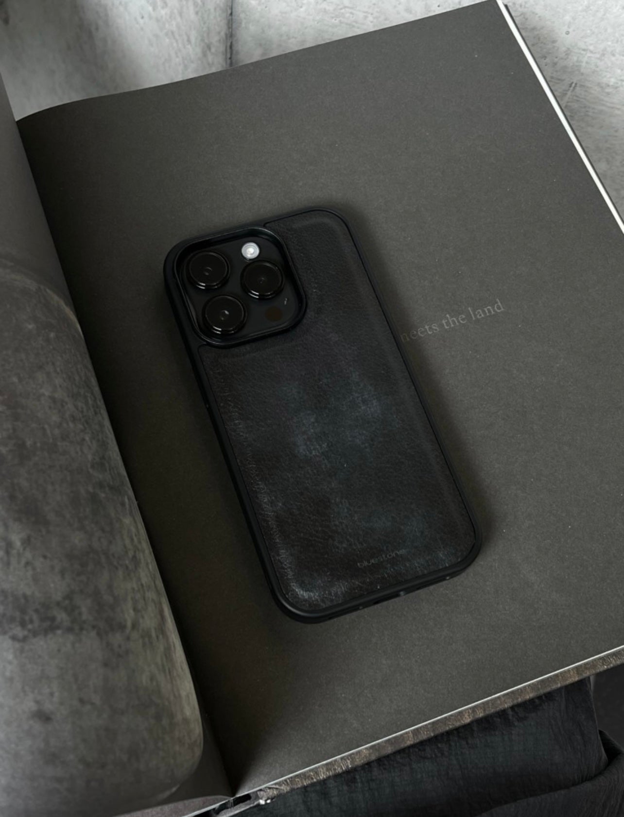 IPhone Case Vegan Leather Style Black